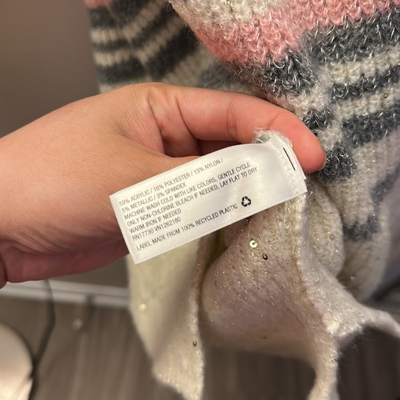 Isabel Maternity White Pink and Gray Striped Sweater in Large - Picture 8 of 8